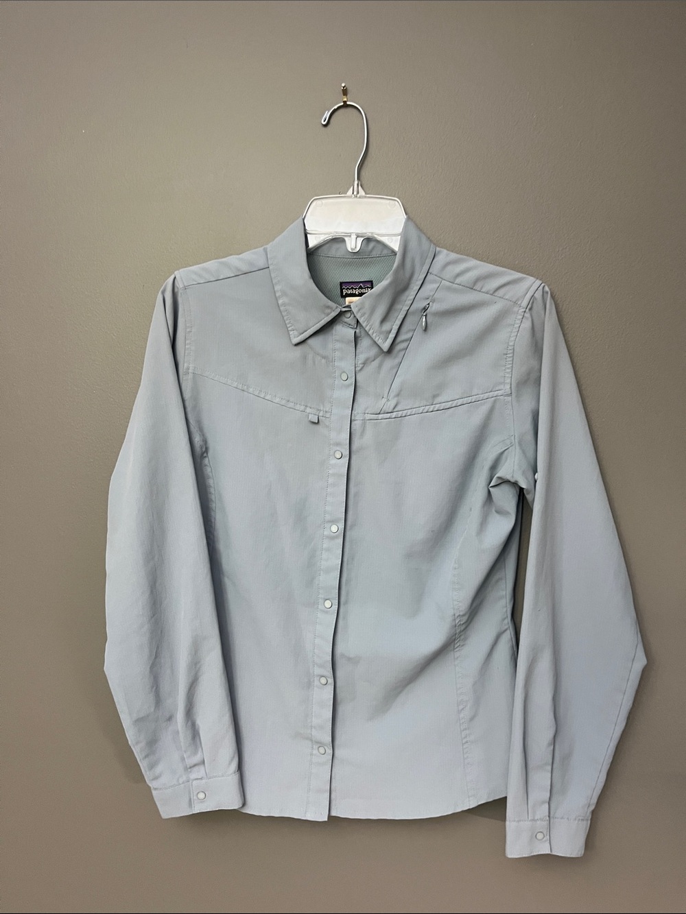 Patagonia Women’s Light Blue Long Sleeve Shirt - Hiking - Size 4